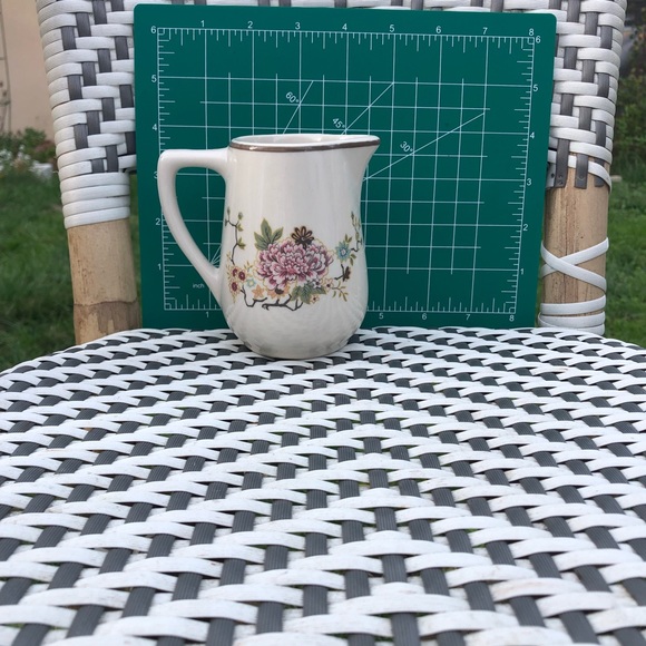MAYER CHINA vintage floral milk cup pitcher ceramic Beaver Falls PA USA Made 288 - Picture 4 of 13